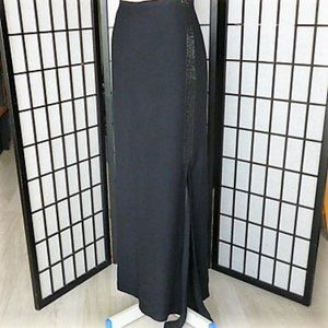 Gianfranco Ferre Forma long skirt. Size 20. Made in Italy